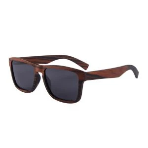 Gafas de sol con montura cuadrada de madera natural